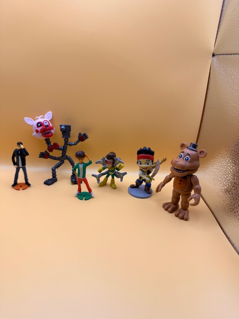 Mixed Toy Figure Lot FNAF Freddy Fazbear Mangle Jake Pirate 6 Pieces